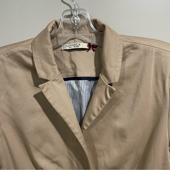 STRADIVARIUS TAN BLAZER - Picture 2 of 8